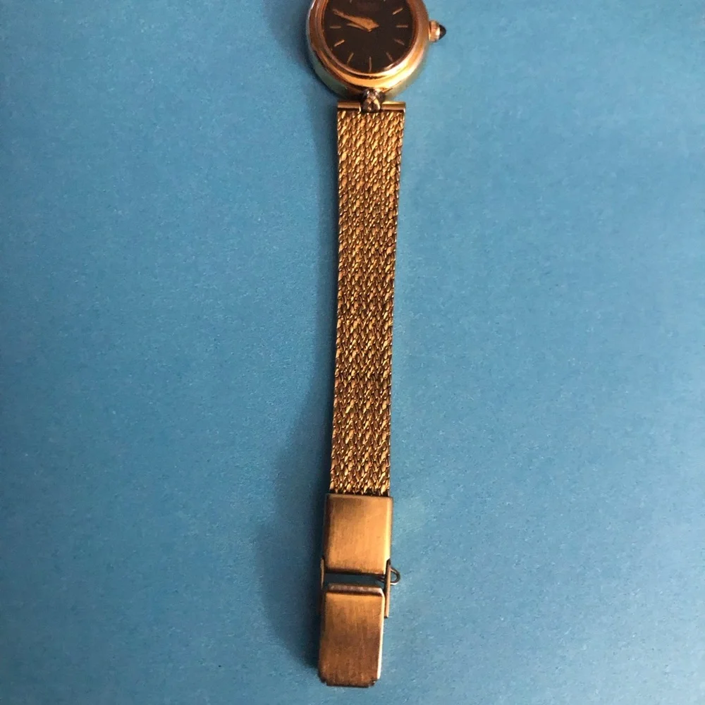 Vintage 1980s Seiko Women’s Watch Genuine Diamond Accents Gold-Toned Mesh Band